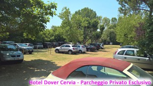 Hotel Dover parcheggio privato.jpg