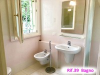 Rif. 39 bagno.jpg